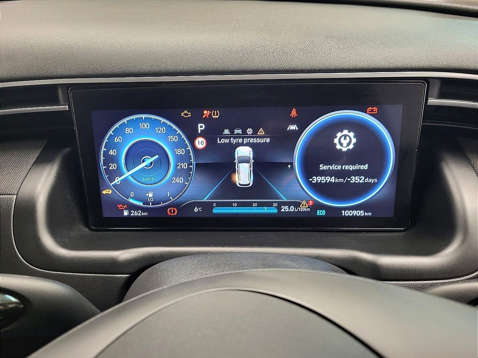 2022 Hyundai Tucson - image 5