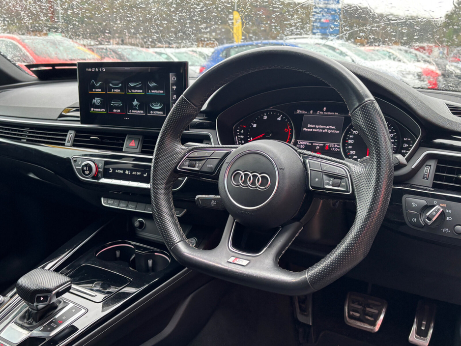 2022 Audi A4 35 TDI 163HP S Tronic S line €33,950