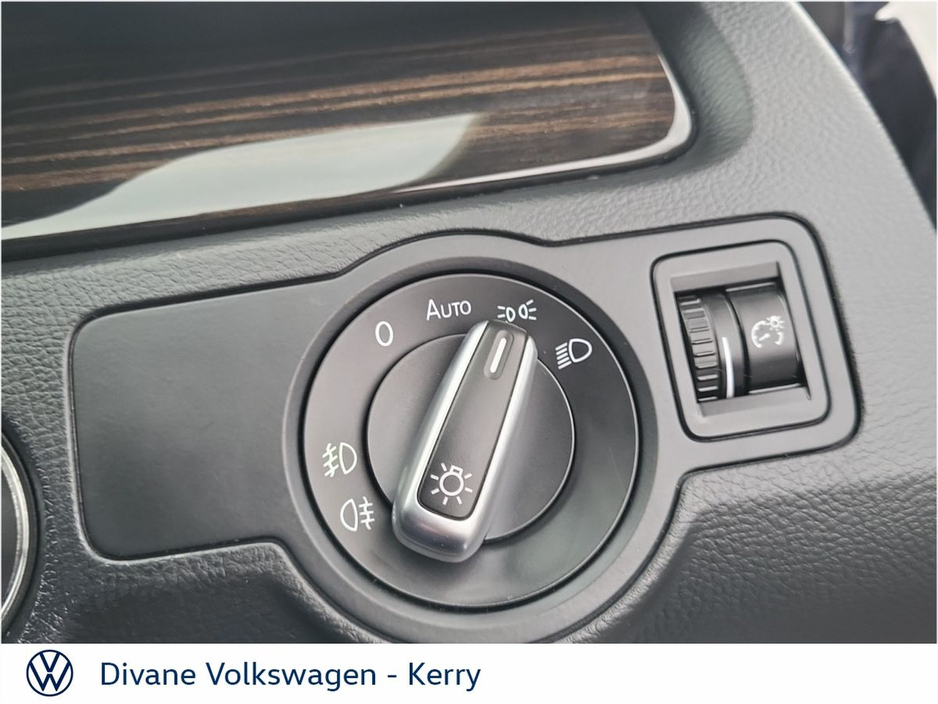 2013 Volkswagen CC - image 18