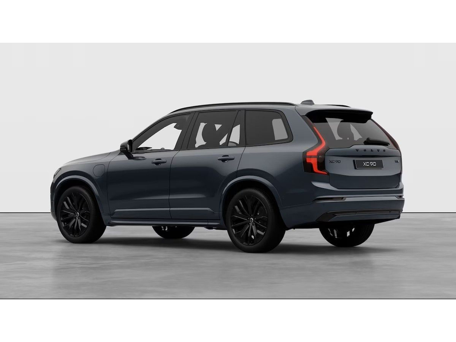 2026 Volvo XC90 - image 6