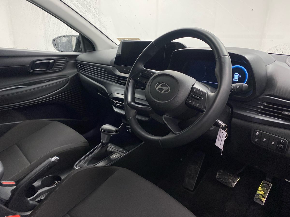 2025 Hyundai Bayon - image 6