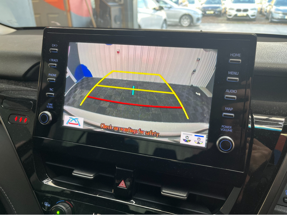 2021 Toyota Camry 2021 TOYOTA CAMRY 2.5L HYBRID / 98K KMS / ADAPTIVE CRUISE CONTROL, REVERSE CAMERA & MORE €28,950