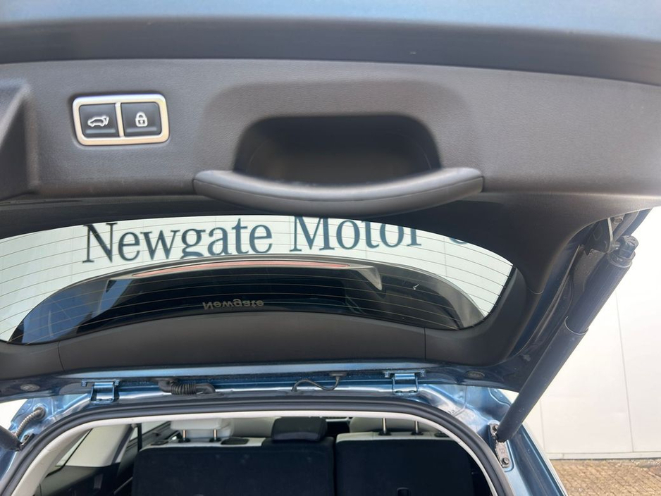 2021 Kia Sorento - image 13