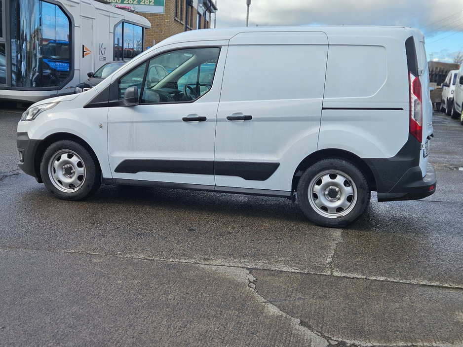 2021 Ford Transit Connect - image 6