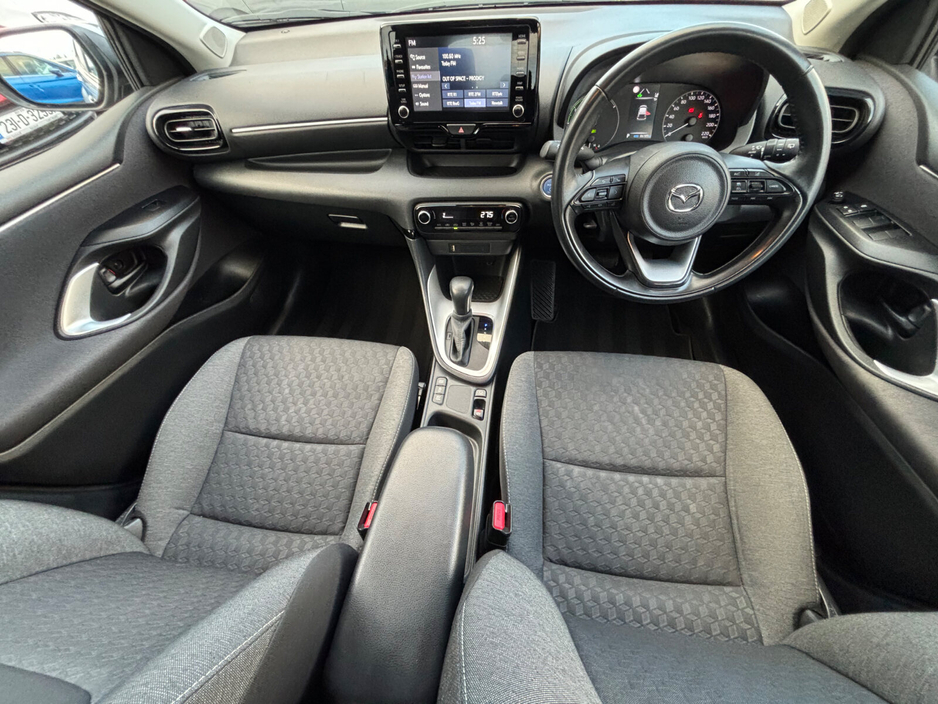 2023 Mazda Mazda2 - image 21