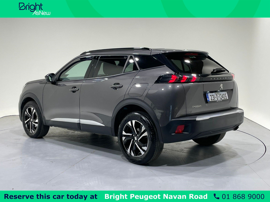 2023 Peugeot 2008 - image 11