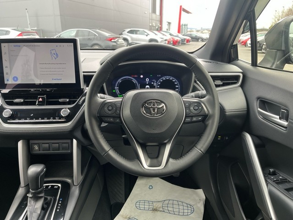 2022 Toyota Corolla Cross COROLLA CROSS 2.0 LUNA SPORT €32,950