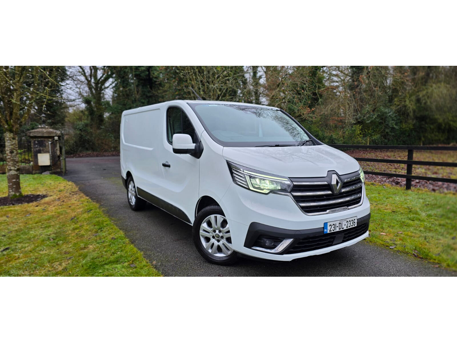 2023 Renault Trafic  €19,995