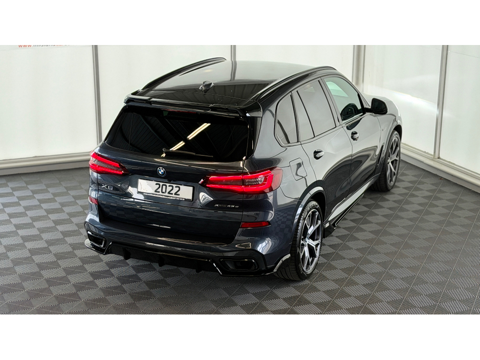 2022 BMW X5 - image 17