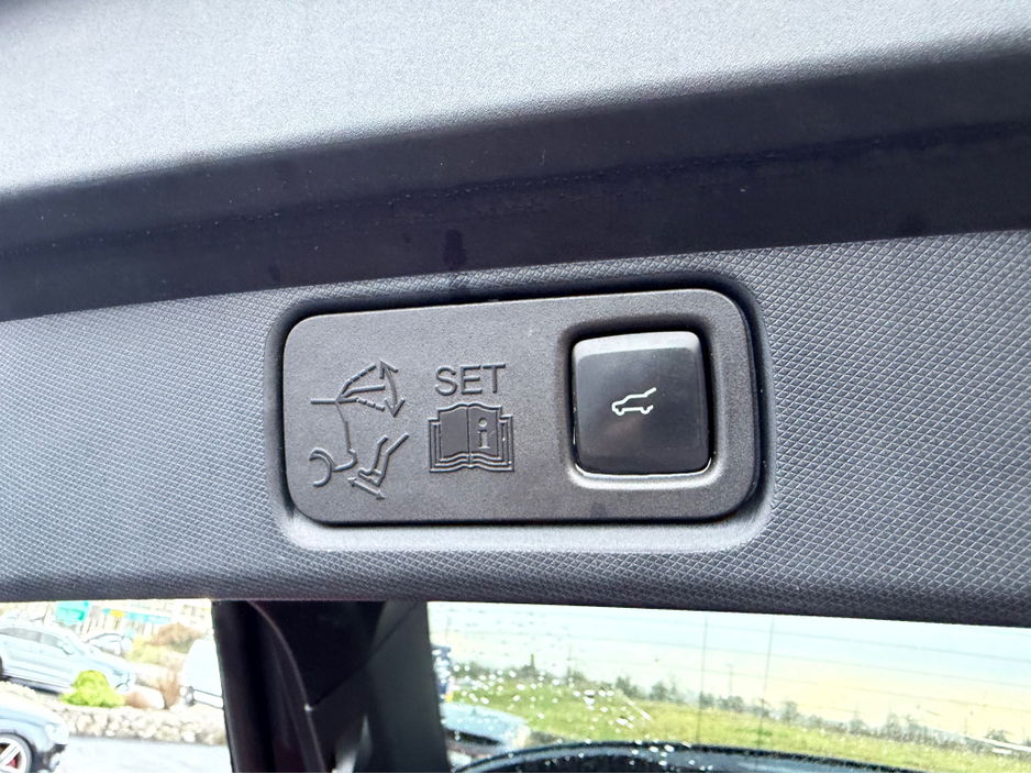 2021 Ford Mustang Mach-E Extended Range - panoramic Roof - Mustang €27,950