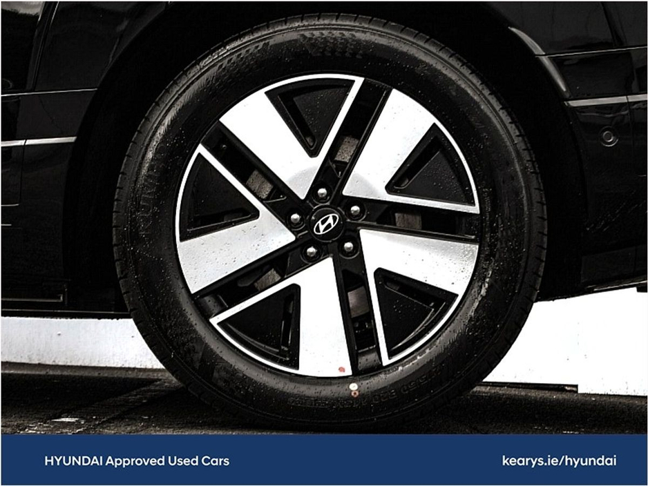 2026 Hyundai Ioniq 9 RWD standard (Long Range) Platinum