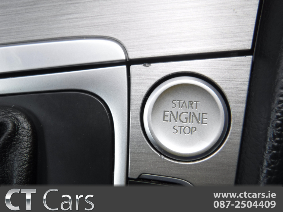 2016 Volkswagen Golf - image 19