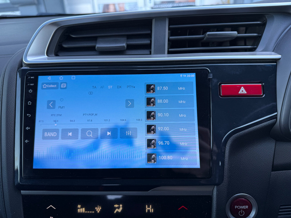 2015 Honda Fit - image 14