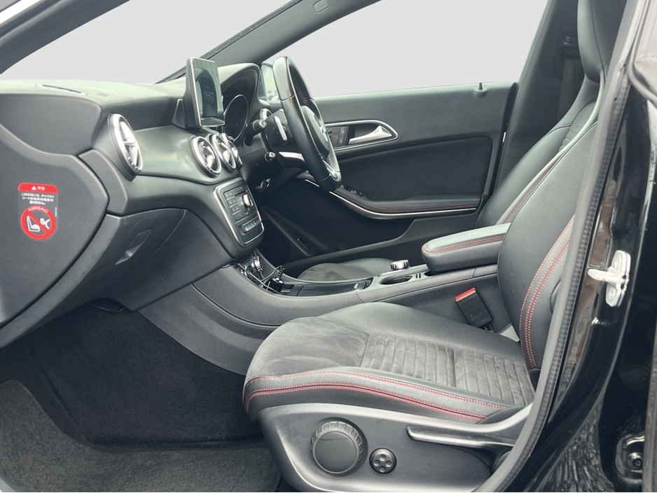 2016 Mercedes-Benz CLA Class 2016 Mercedes CLA AMG Sport 1.6 Automatic €19,750