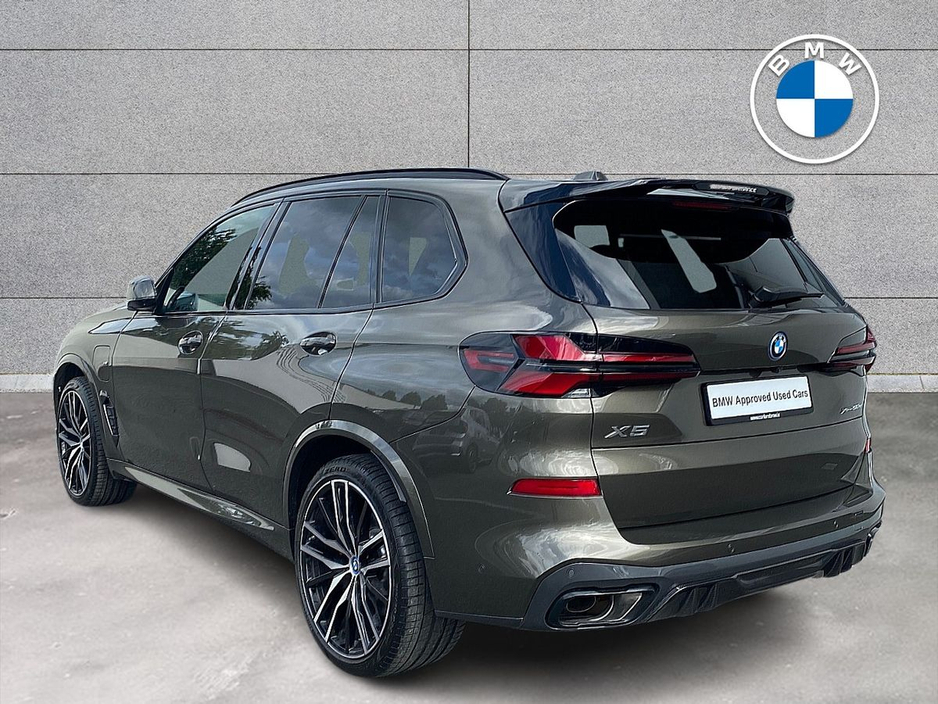 2025 BMW X5 xDrive50e M Sport €104,950