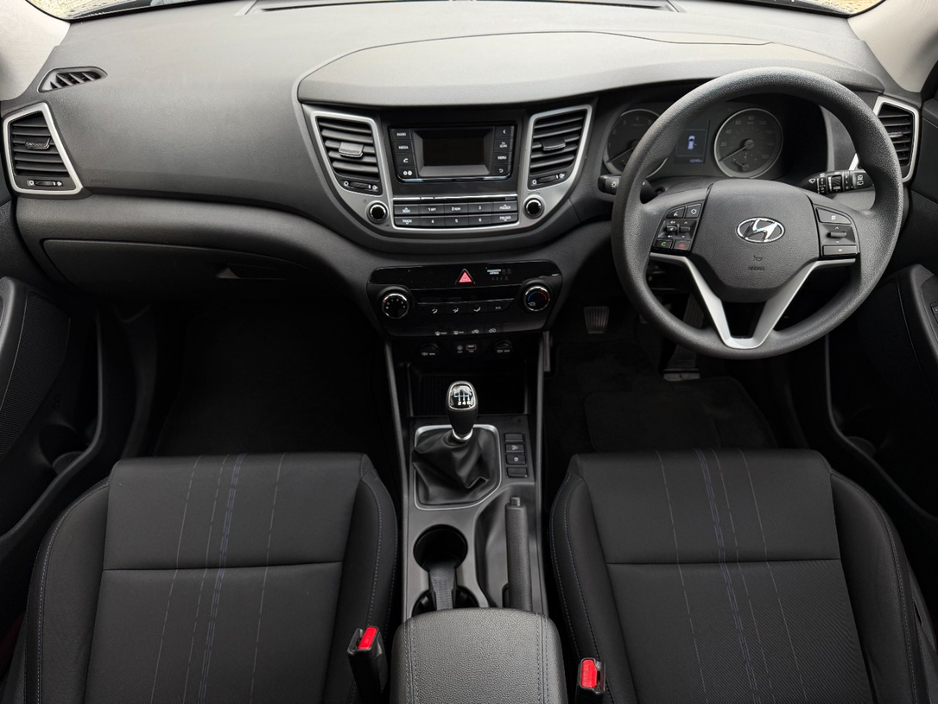 2018 Hyundai Tucson - image 9