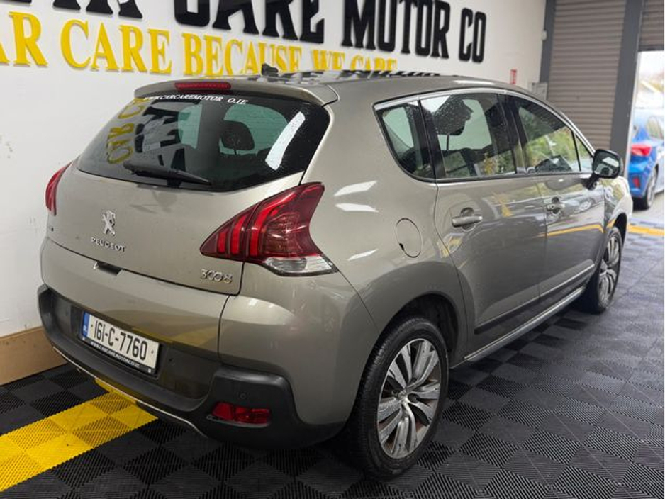 2016 Peugeot 3008 - image 4