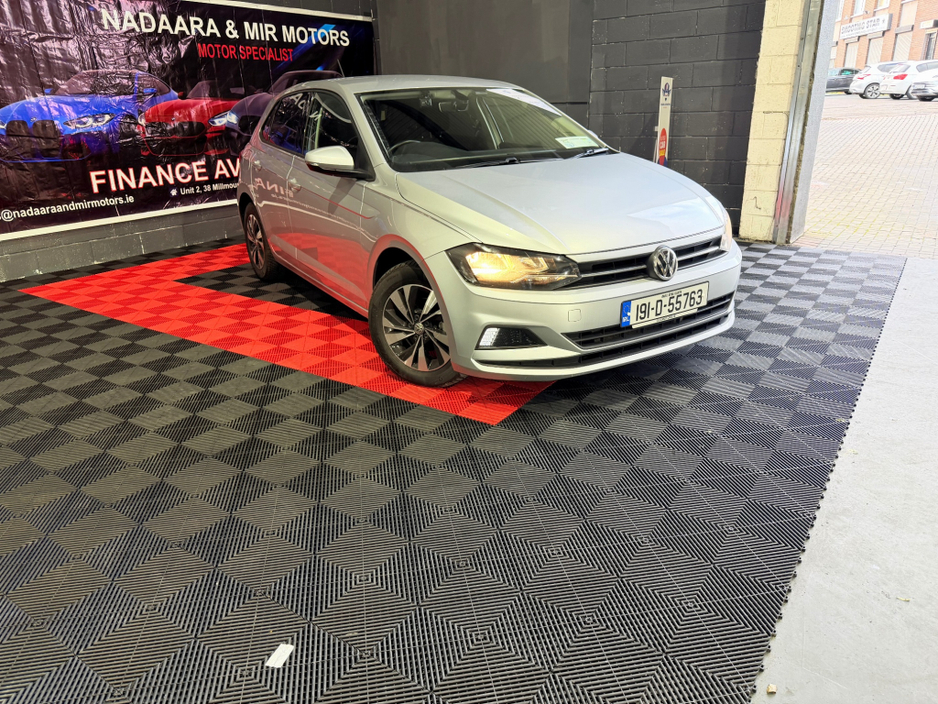 2019 Volkswagen Polo ABA-AWCHZ €16,499