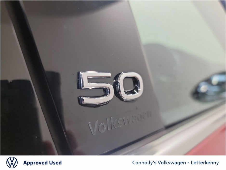 2024 Volkswagen Golf - image 16