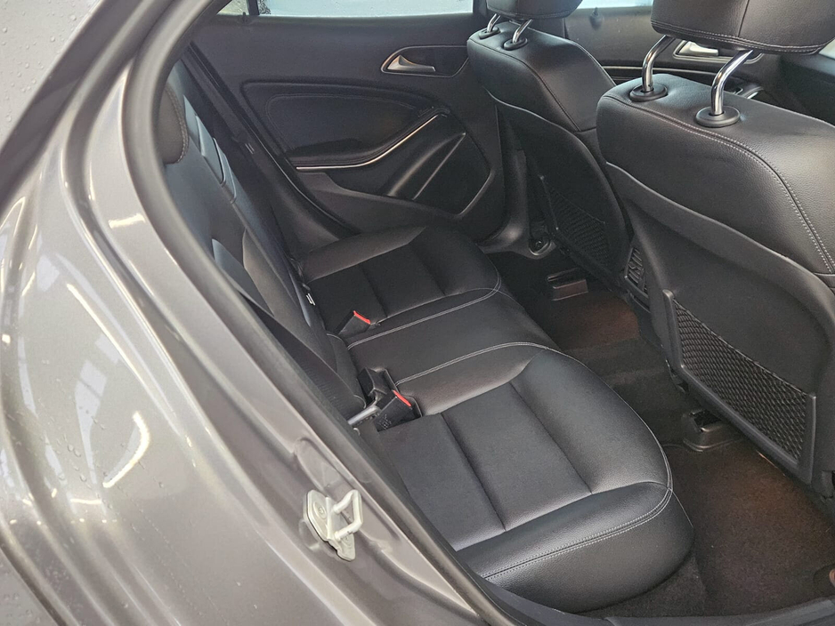 2016 Mercedes-Benz GLA Class - image 8