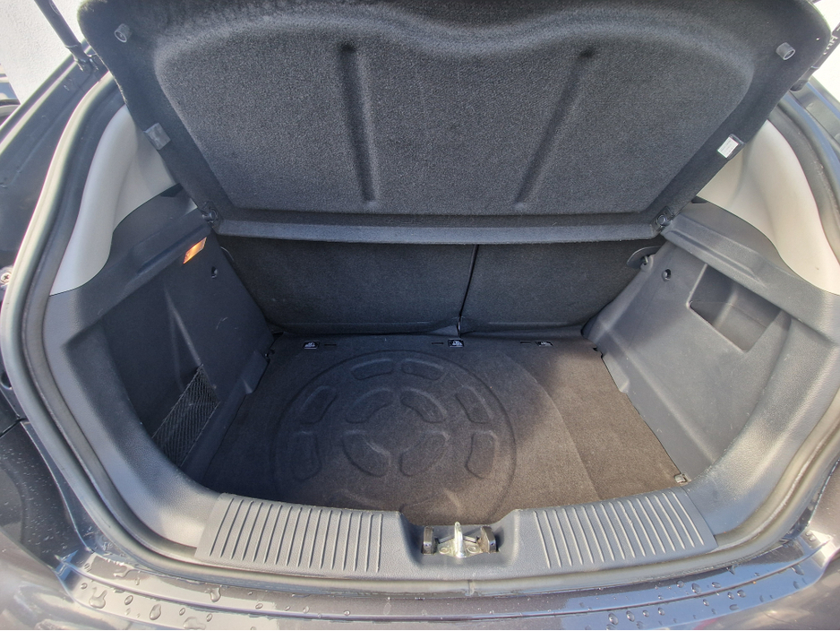 2016 Kia Rio - image 30