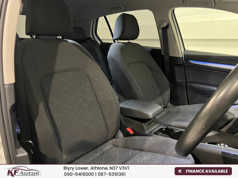 2023 Volkswagen Golf Life 2.0TDI 115bhp 5dr Auto - 231 Reg €29,995