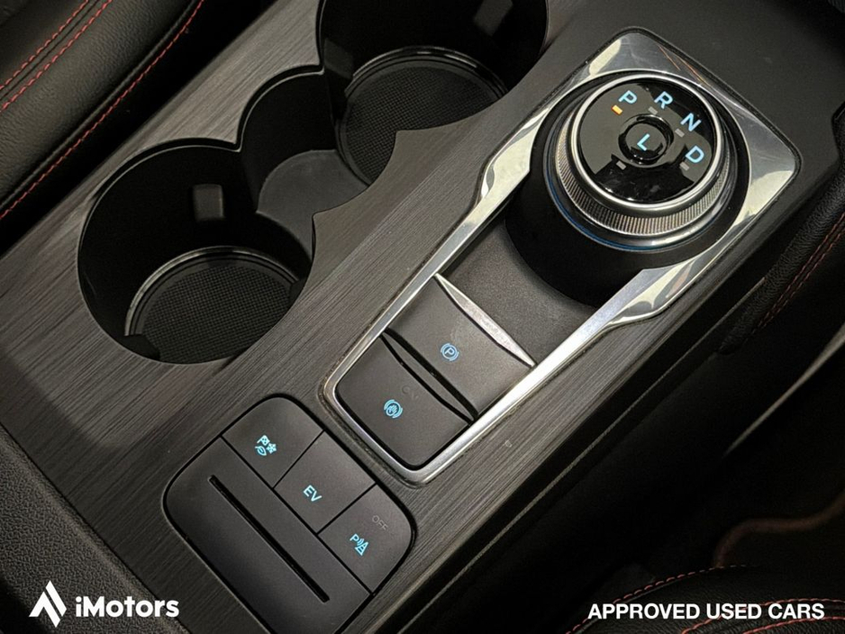 2022 Ford Kuga ST-LINE PHEV €26,900