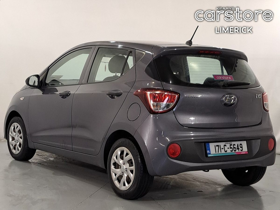 2017 Hyundai i10 - image 5