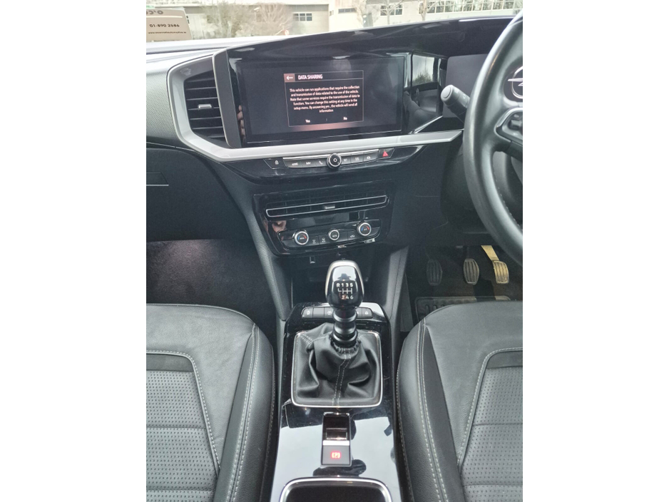 2023 Opel Mokka - image 16