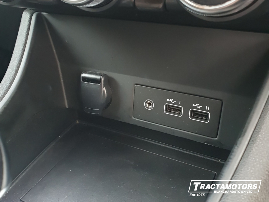 2023 Renault Captur - image 24