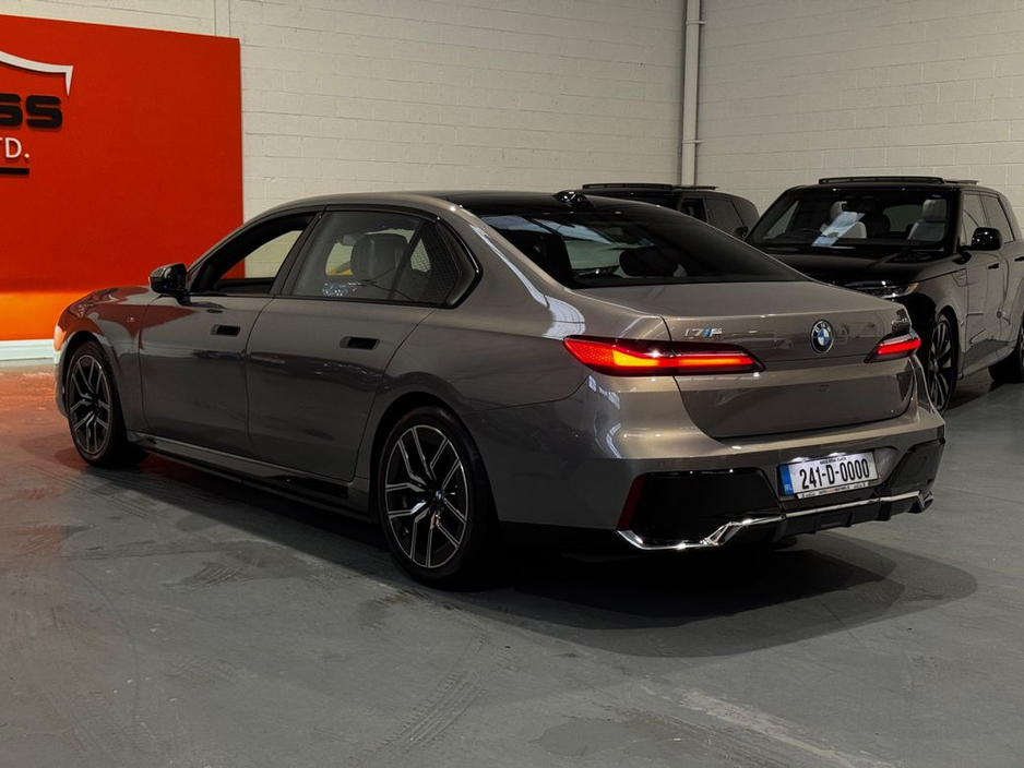 2024 BMW i7 EDRIVE50 M SPORT #37