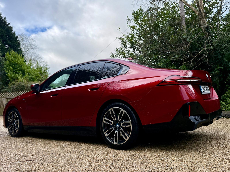 2024 BMW 5 Series - image 6