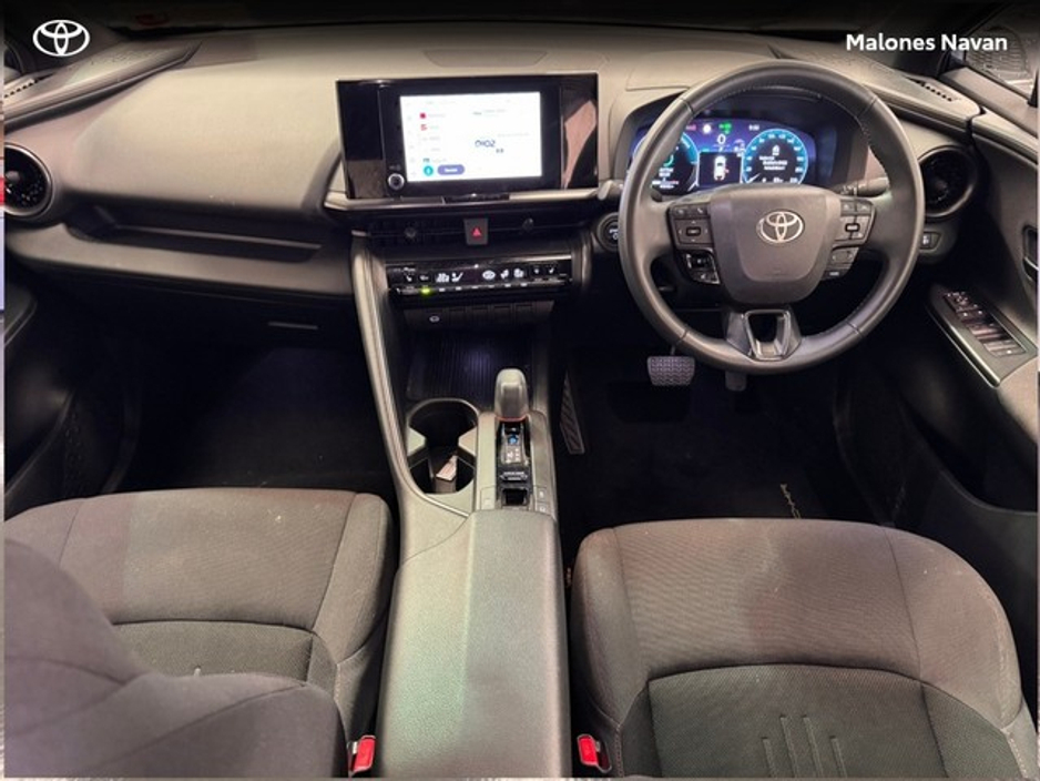 2024 Toyota C-HR - image 8