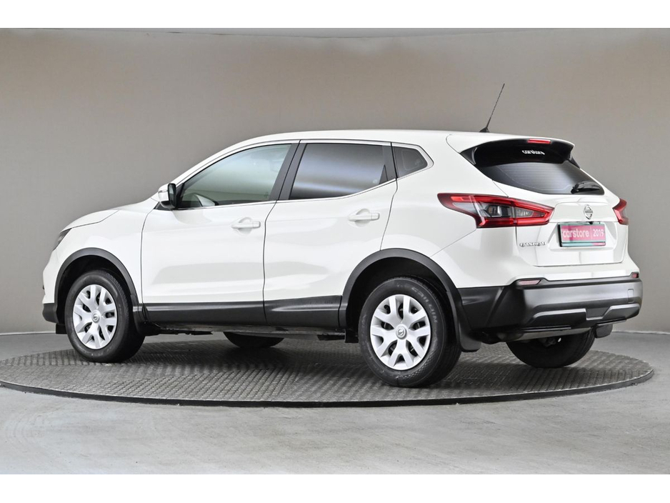 2019 Nissan Qashqai - image 6