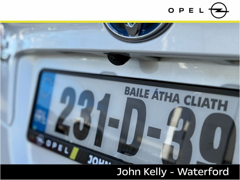 2023 Toyota C-HR 1.8 HYBRID SPORT €24,885