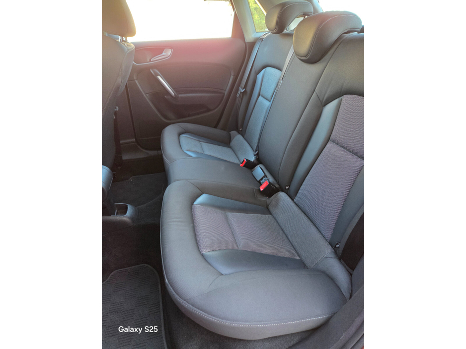 2017 Audi A1 - image 20