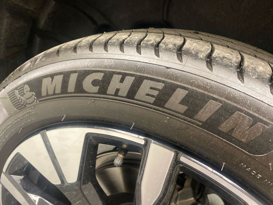 2026 Volvo XC60 - image 7