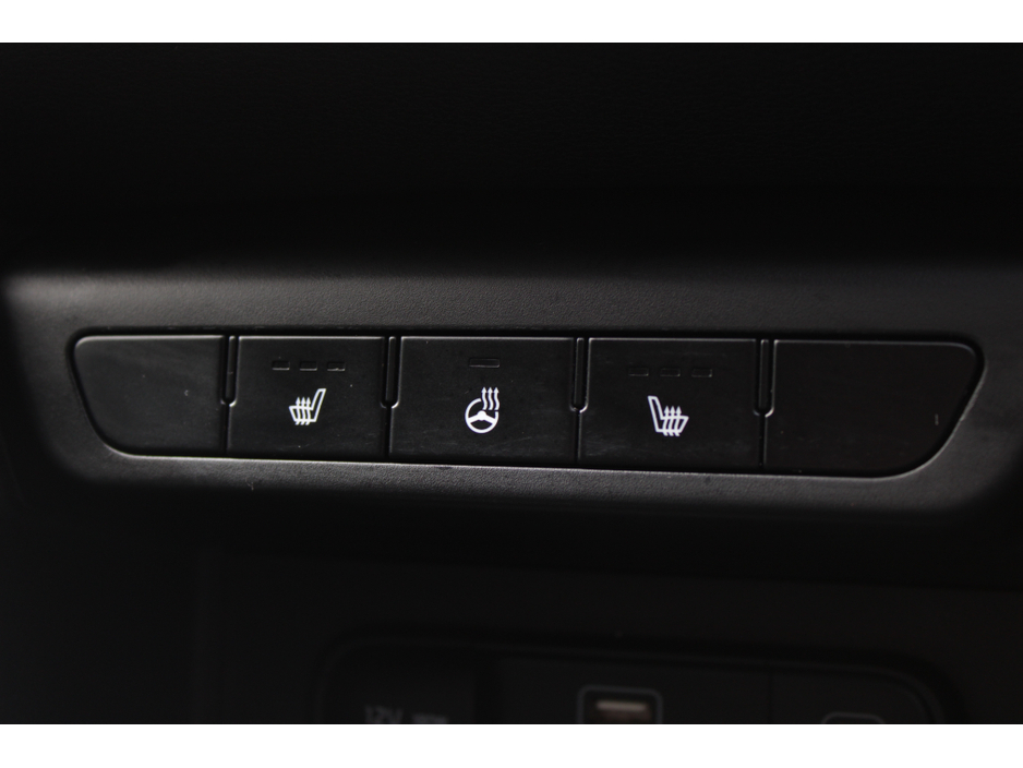 2023 Kia Sportage - image 15