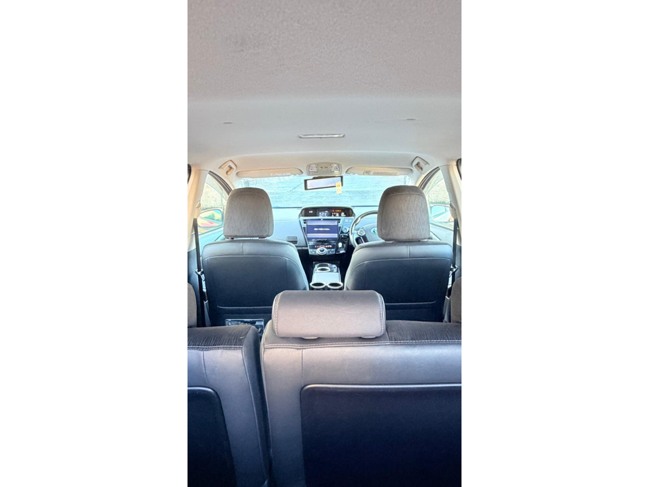 2016 Toyota Prius 1.8 Hybrid Luxury €16,300