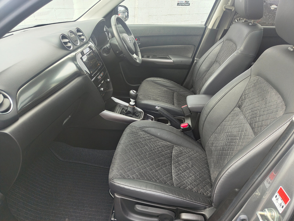 2024 Suzuki Vitara 1.4 Hybrid SZ5 MT €26,950