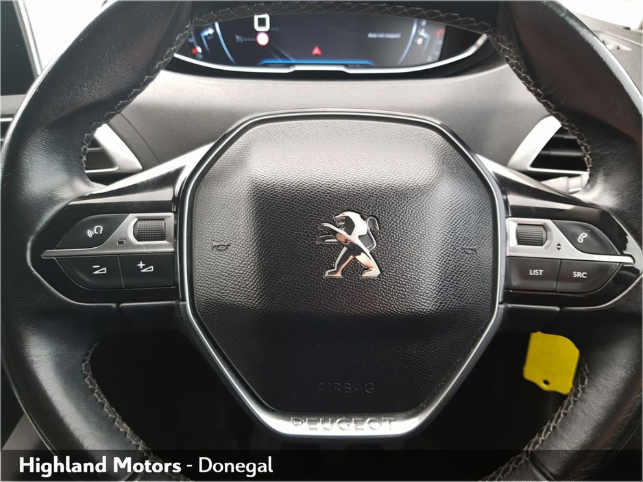 2018 Peugeot 3008 - image 16