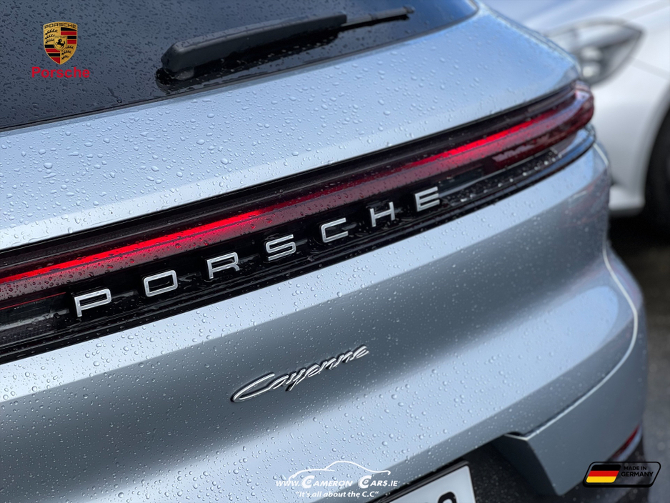 2024 Porsche Cayenne - image 14