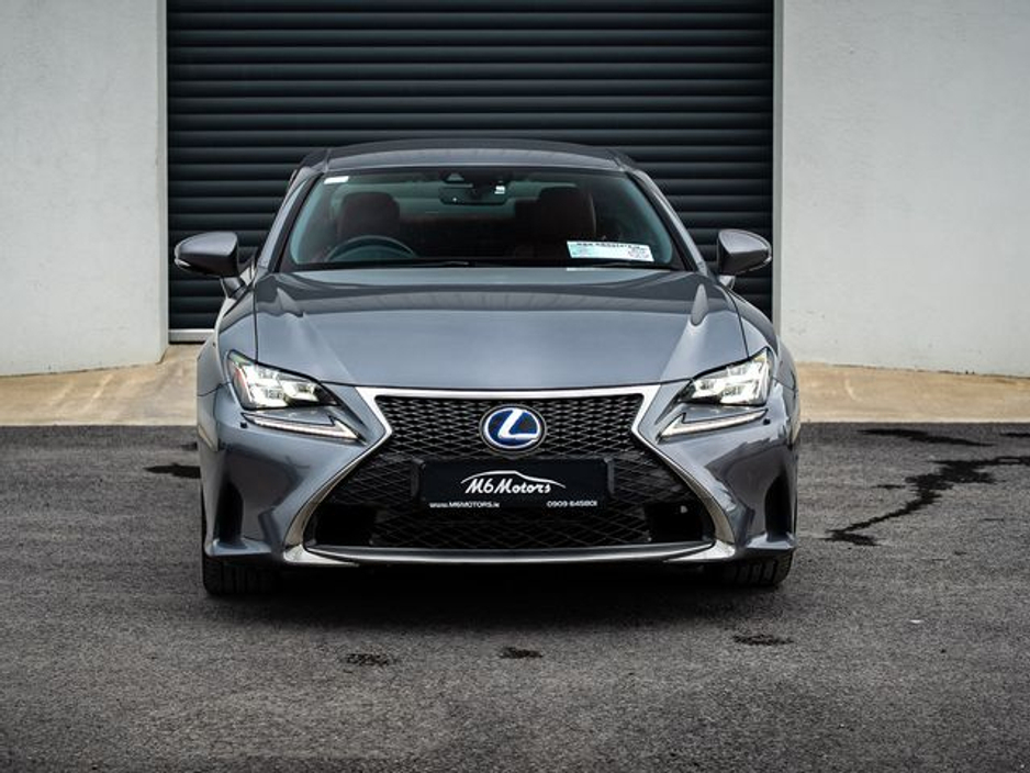 2016 Lexus RC 300 h - image 2