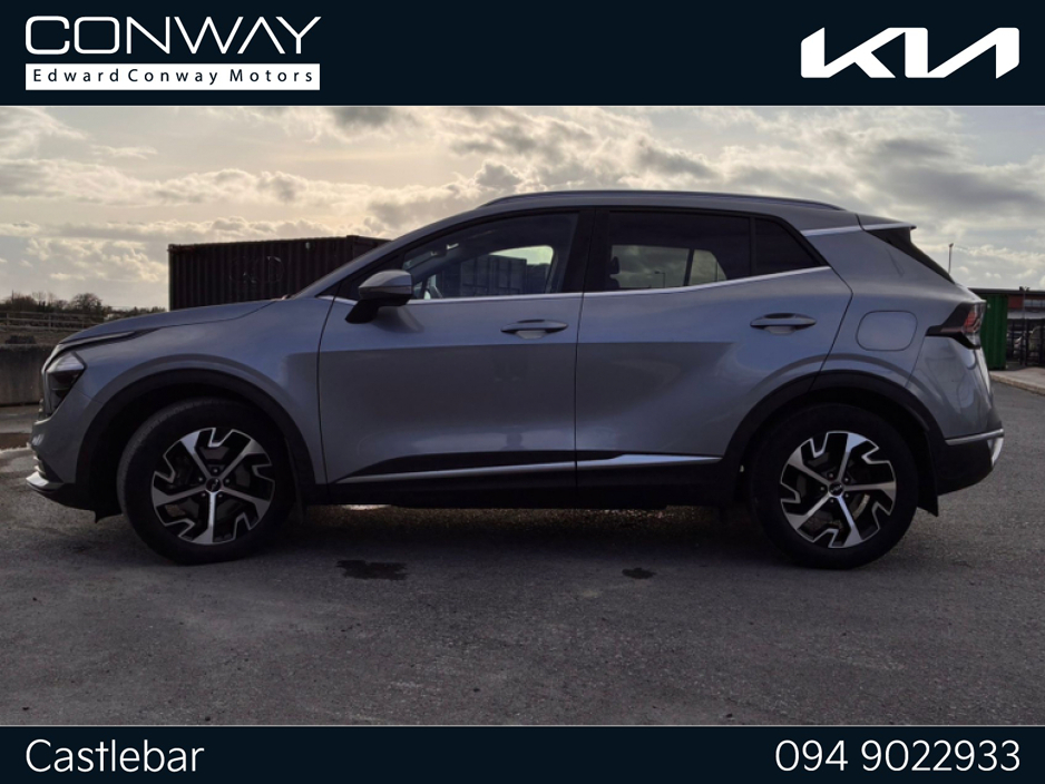 2023 Kia Sportage - image 5