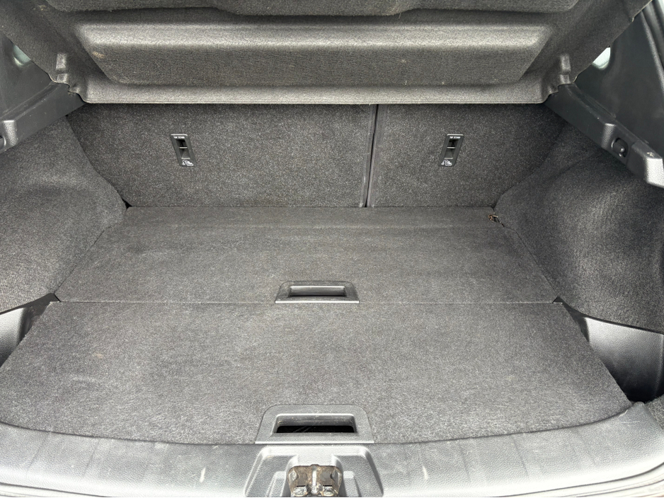 2015 Nissan Qashqai - image 10