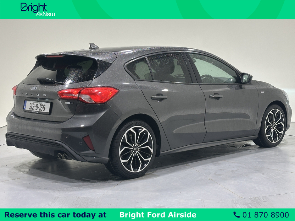 2021 Ford Focus - image 9