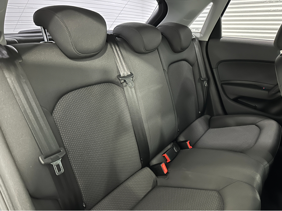 2018 Audi A1 (181) A1 SPORTBACK 1.0TFSI S TRONIC LOW KMS VW/AUDI SPECIALISTS WWW.DENISDARCYCARS.IE €16,950