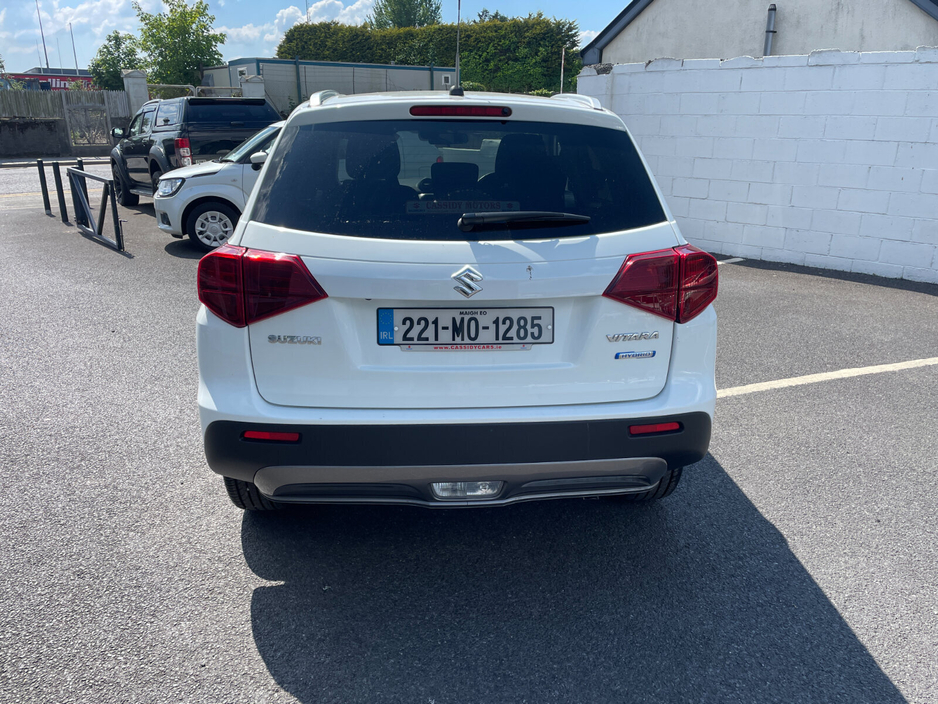 2022 Suzuki Vitara - image 7