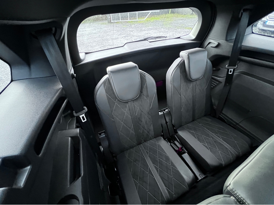 2018 Peugeot 5008 2018 Peugeot 5008 2.0 Blue HDI GT LINE Automatic 7 Seater *PAN ROOF* €26,950