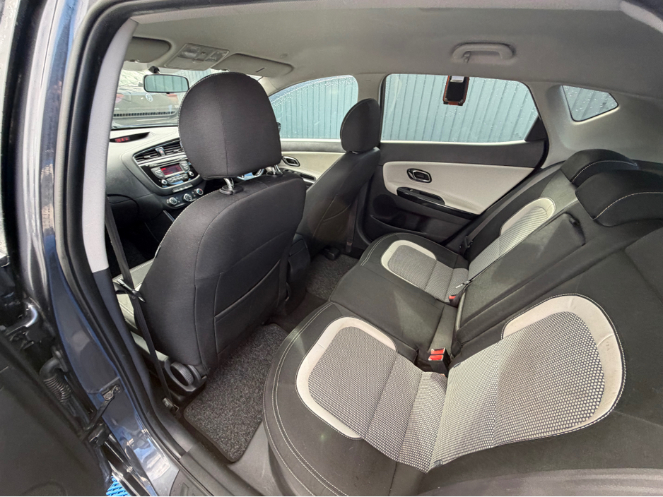 2017 Kia Ceed - image 32